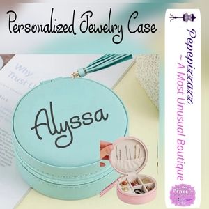 PERSONALIZED portable travel jewelry case. Zipper Tiffany blue or pink.